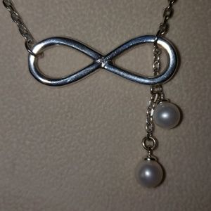 Vantel Pearl's Infinity Necklace (retired)